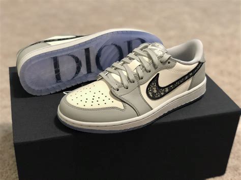 dior jordan 1 low sneakers.